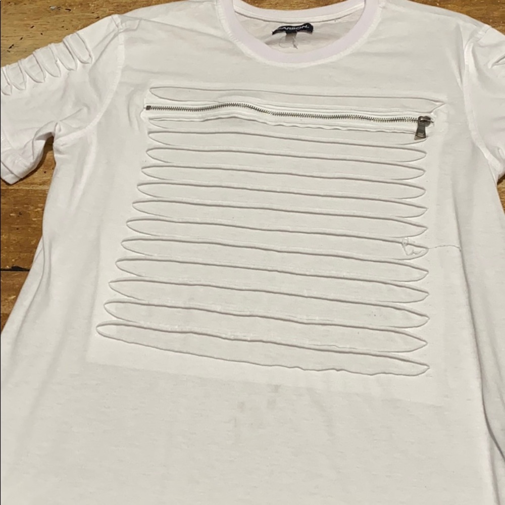 Large Men’s Carbon Tee